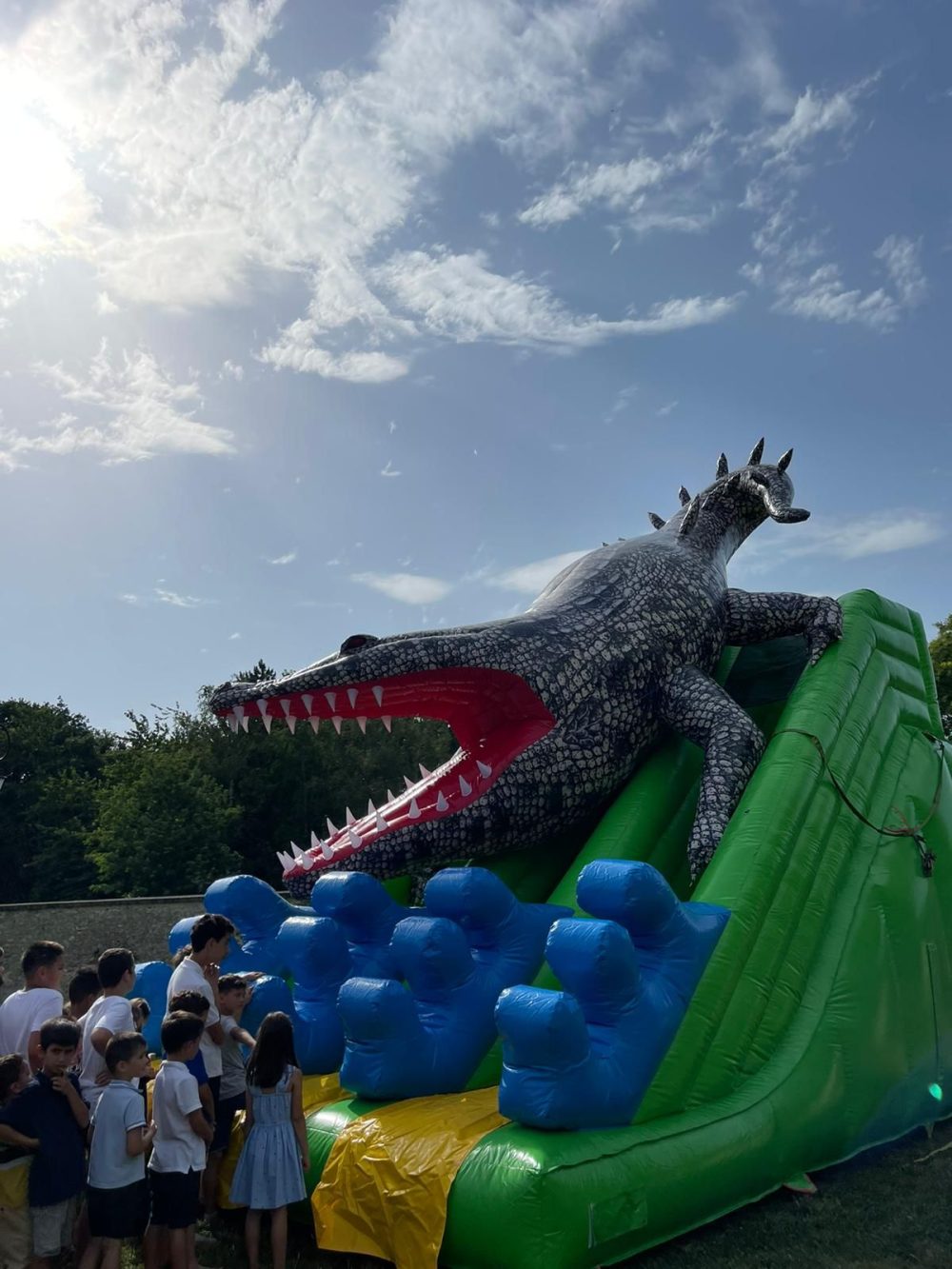 TOBOGGAN GONFLABLE CROCODILE DE 7 METRES – Image 3