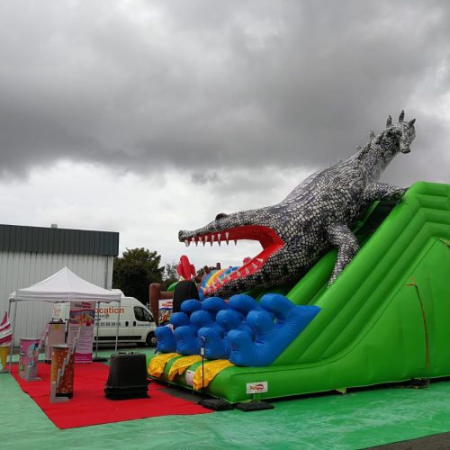 TOBOGGAN GONFLABLE CROCODILE DE 7 METRES